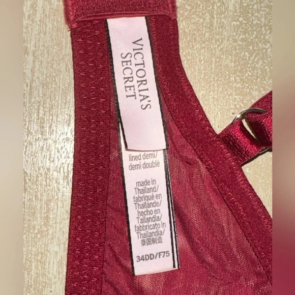 Victoria's Secret Dream Angels Lined Demi 34DD Padded Bra - Picture 6 of 10